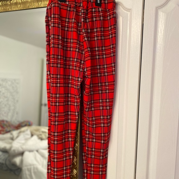 SHEIN plaid strechy pants - Picture 1 of 2